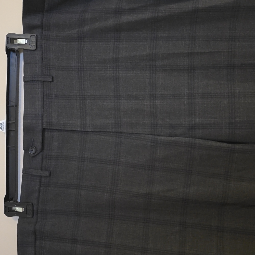 New Shaquille O'Neal Men's Size 48x32 Gray Plaid Dress Pants Trousers - Picture 2 of 9